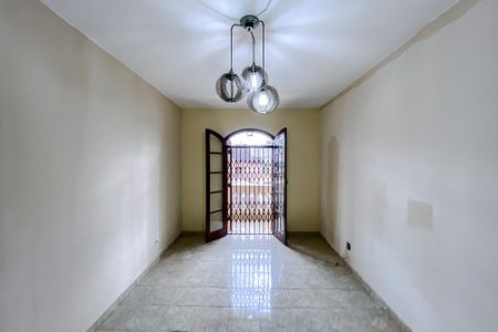 Casa à venda com 194m², 4 quartos e 2 vagas Casa à venda com 194m², 4 quartos e 2 vagasQuarto 1 - Suíte