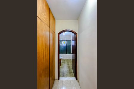 Casa à venda com 194m², 4 quartos e 2 vagas Casa à venda com 194m², 4 quartos e 2 vagasQuarto 1 - Suíte