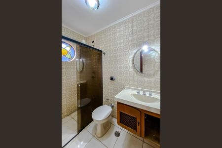 Casa à venda com 194m², 4 quartos e 2 vagas Casa à venda com 194m², 4 quartos e 2 vagasBanheiro da Suíte 3