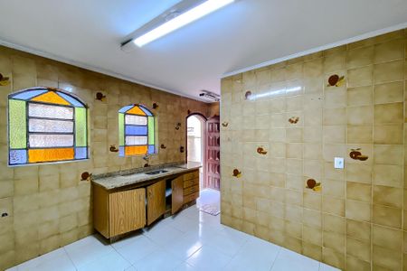 Casa à venda com 194m², 4 quartos e 2 vagas Casa à venda com 194m², 4 quartos e 2 vagasCozinha