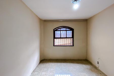 Casa à venda com 194m², 4 quartos e 2 vagas Casa à venda com 194m², 4 quartos e 2 vagasQuarto 3 - Suíte