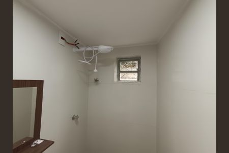 Studio para alugar com 40m², 1 quarto e sem vaga Studio para alugar com 40m², 1 quarto e sem vagaBanheiro Social