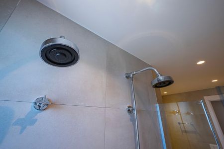 Apartamento para alugar com 168m², 3 quartos e 2 vagas Apartamento para alugar com 168m², 3 quartos e 2 vagasSuíte 1 - Banheiro