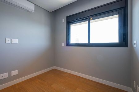 Apartamento para alugar com 168m², 3 quartos e 2 vagas Apartamento para alugar com 168m², 3 quartos e 2 vagasSuíte 2