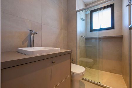 Apartamento para alugar com 168m², 3 quartos e 2 vagas Apartamento para alugar com 168m², 3 quartos e 2 vagasSuíte 2 - Banheiro