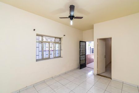 Sala de apartamento à venda com 2 quartos, 120m² em Brás de Pina, Rio de Janeiro