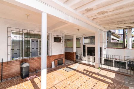 Apartamento à venda com 120m², 2 quartos e sem vagaVaranda e Garagem