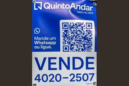 Apartamento à venda com 120m², 2 quartos e sem vagaPlaca