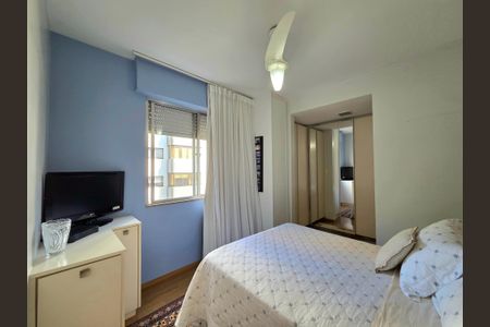 Apartamento à venda com 80m², 2 quartos e 1 vagaSuíte 