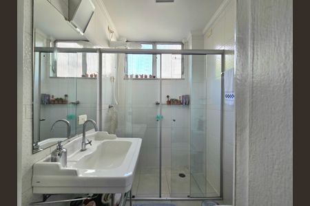 Apartamento à venda com 80m², 2 quartos e 1 vagaBanheiro Social