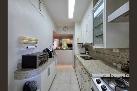 Apartamento à venda com 80m², 2 quartos e 1 vagaCozinha