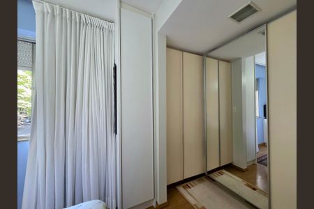 Apartamento à venda com 80m², 2 quartos e 1 vagaSuíte