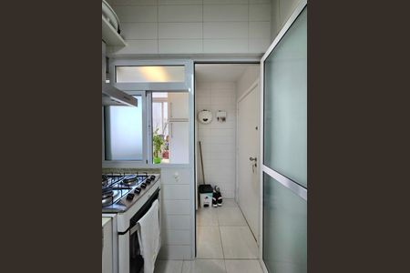 Apartamento à venda com 80m², 2 quartos e 1 vagaÁrea de Serviço