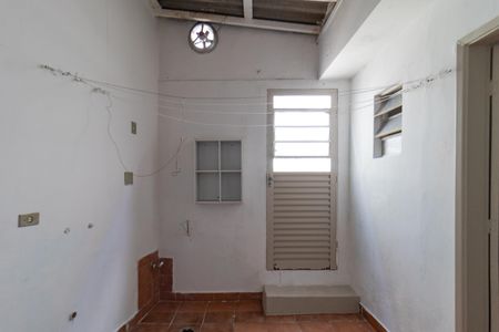 Casa para alugar com 90m², 2 quartos e 1 vagaÁrea de Serviço