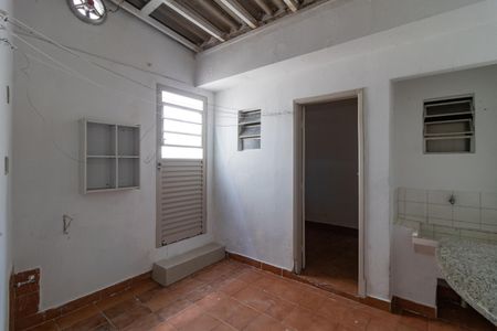 Casa para alugar com 90m², 2 quartos e 1 vagaÁrea de Serviço