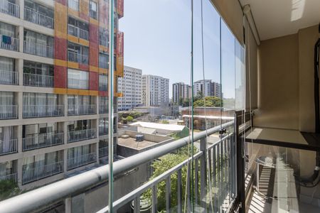 Varanda de kitnet/studio à venda com 1 quarto, 25m² em Indianópolis, São Paulo