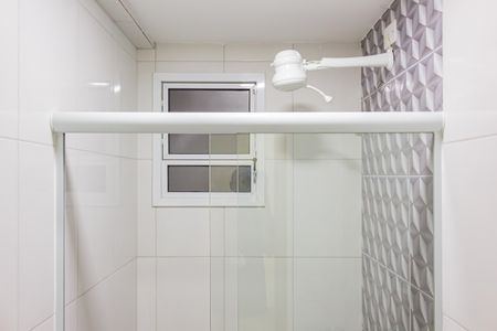 Apartamento para alugar com 3200m², 2 quartos e sem vagaBanheiro