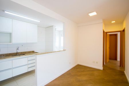 Apartamento para alugar com 67m², 2 quartos e 2 vagasSala