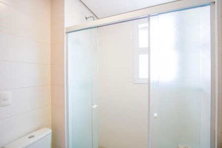 Apartamento para alugar com 67m², 2 quartos e 2 vagasBanheiro do quarto 1