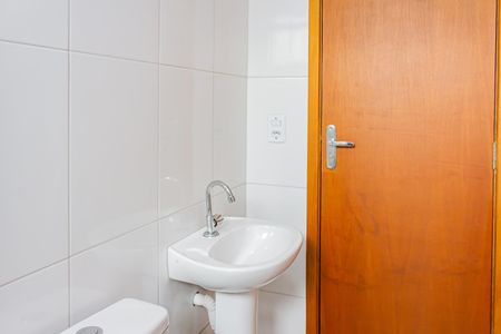 Apartamento para alugar com 37m², 2 quartos e sem vagaBanheiro