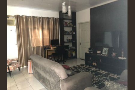 Casa à venda com 9 quartos, 365m² em Vila Medeiros, São Paulo