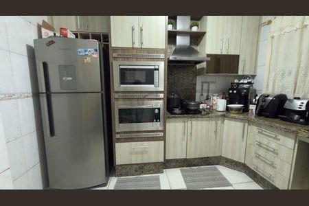 Casa à venda com 90m², 2 quartos e 2 vagas