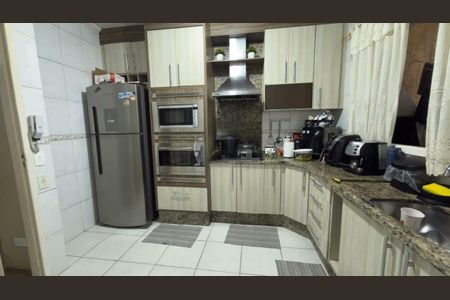 Casa à venda com 90m², 2 quartos e 2 vagas