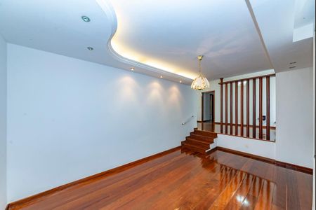 Sala 1 de apartamento para alugar com 3 quartos, 139m² em Santa Lúcia, Belo Horizonte