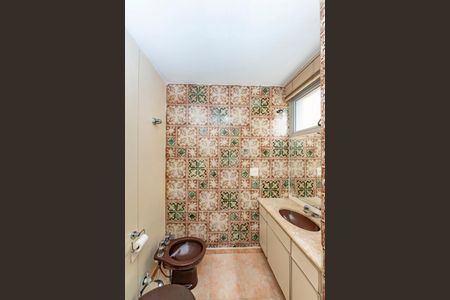 Apartamento para alugar com 139m², 3 quartos e 2 vagas Apartamento para alugar com 139m², 3 quartos e 2 vagasBanheiro Social