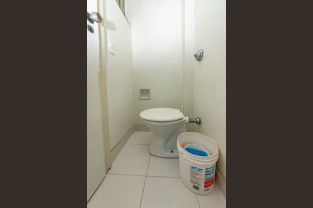 Apartamento para alugar com 139m², 3 quartos e 2 vagas Apartamento para alugar com 139m², 3 quartos e 2 vagasBanheiro de serviço