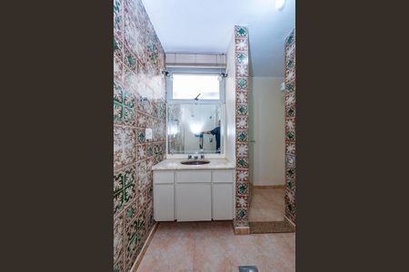 Apartamento para alugar com 139m², 3 quartos e 2 vagas Apartamento para alugar com 139m², 3 quartos e 2 vagasBanheiro Social