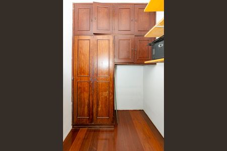 Apartamento para alugar com 139m², 3 quartos e 2 vagas Apartamento para alugar com 139m², 3 quartos e 2 vagasQuarto de Serviço