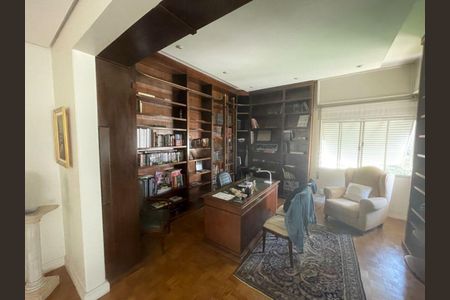 Apartamento à venda com 3 quartos, 350m² em Bela Vista, São Paulo