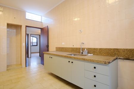 Casa à venda com 105m², 2 quartos e 2 vagasCozinha