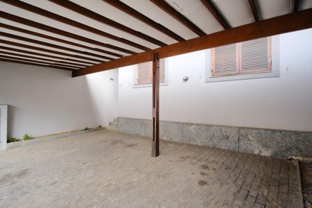Casa à venda com 105m², 2 quartos e 2 vagasGaragem