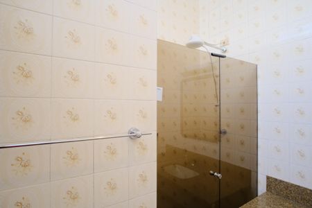 Casa à venda com 105m², 2 quartos e 2 vagasBanheiro Social