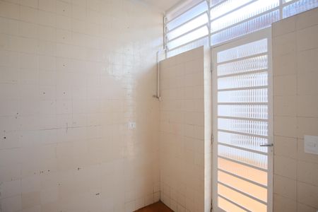 Casa à venda com 105m², 2 quartos e 2 vagasÁrea de Serviço
