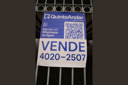 Casa à venda com 105m², 2 quartos e 2 vagasPlaca