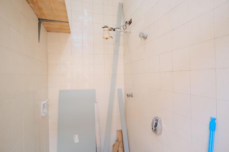 Casa à venda com 105m², 2 quartos e 2 vagasBanheiro de serviço