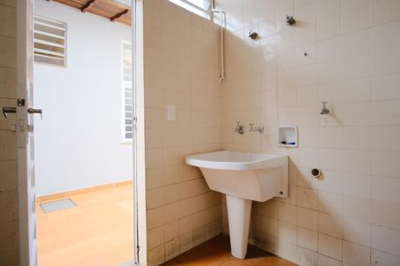 Casa à venda com 105m², 2 quartos e 2 vagasÁrea de Serviço