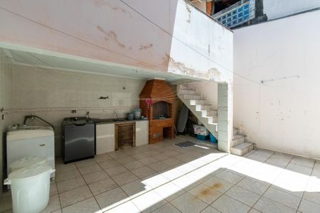 Casa à venda com 217m², 2 quartos e 2 vagasÁrea de Serviço
