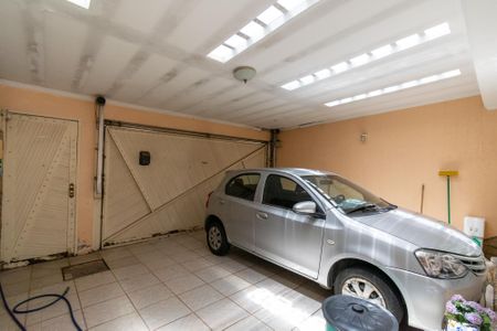 Casa à venda com 217m², 2 quartos e 2 vagasGaragem