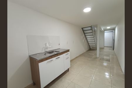 Studio para alugar com 55m², 1 quarto e sem vaga Studio para alugar com 55m², 1 quarto e sem vagaSala/Cozinha