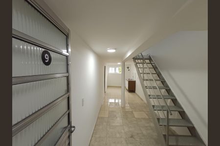 Sala/Cozinha de kitnet/studio para alugar com 1 quarto, 55m² em Parque Imperial, São Paulo