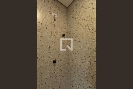 Banheiro de apartamento para alugar com 1 quarto, 28m² em Vila Carvalho, Sorocaba