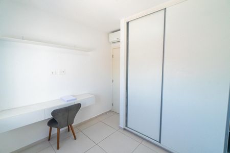 Apartamento para alugar com 65m², 2 quartos e 2 vagas Apartamento para alugar com 65m², 2 quartos e 2 vagasQuarto