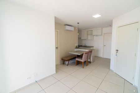 Apartamento para alugar com 65m², 2 quartos e 2 vagas Apartamento para alugar com 65m², 2 quartos e 2 vagasSala