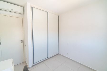 Apartamento para alugar com 65m², 2 quartos e 2 vagas Apartamento para alugar com 65m², 2 quartos e 2 vagasQuarto