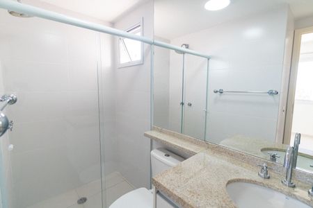 Apartamento para alugar com 65m², 2 quartos e 2 vagas Apartamento para alugar com 65m², 2 quartos e 2 vagasBanheiro da Suíte