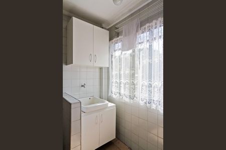 Apartamento para alugar com 45m², 2 quartos e 1 vagaÁrea de Serviço